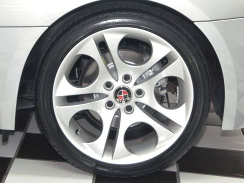 Used 2005 BMW Z4 3.0i RWD image 13
