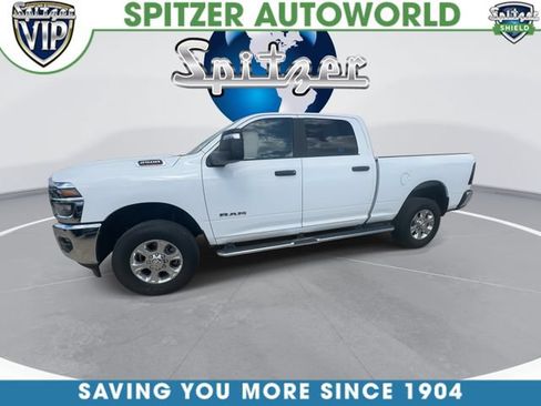 Used 2025 RAM 2500 Big Horn AWD/4WD image 4