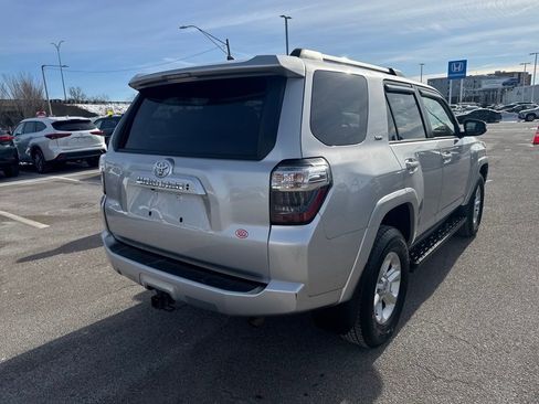 Used 2023 Toyota 4Runner SR5 Premium image 7