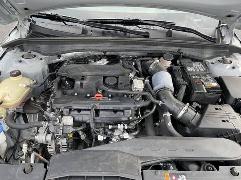 Used 2024 Kia K5 GT-Line FWD image 10