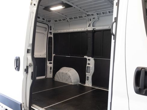 Used 2023 RAM ProMaster 1500 FWD image 21