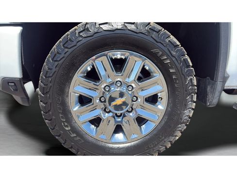 Used 2024 Chevrolet Silverado 3500 High Country w/ High Country Premium Package AWD/4WD image 20