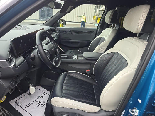 Used 2024 Kia EV9 GT-Line AWD/4WD image 4