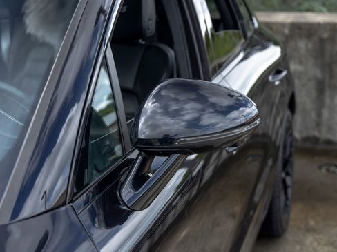 Certified 2018 Porsche Macan GTS AWD/4WD image 17