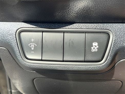 Used 2022 Kia Forte Sedan image 19