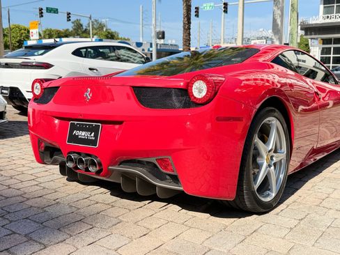 Used 2011 Ferrari 458 Italia Coupe RWD image 14