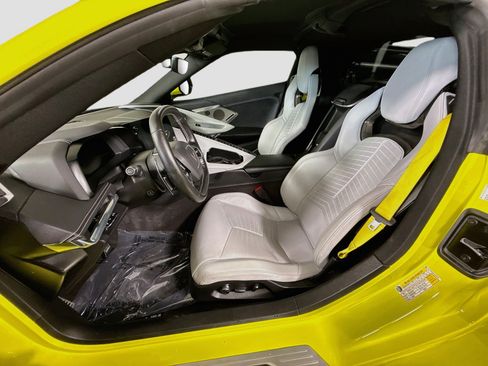 Used 2020 Chevrolet Corvette Stingray Preferred Cpe w/ 2LT Preferred Equipment Group RWD image 22