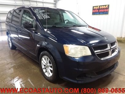 Used 2014 Dodge Grand Caravan SXT w/ Rear Park Assist Package