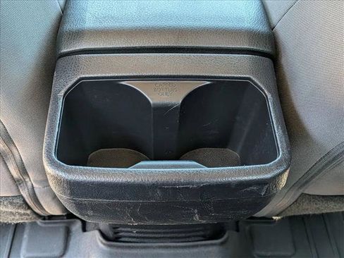 Used 2022 Toyota Tacoma SR RWD image 17