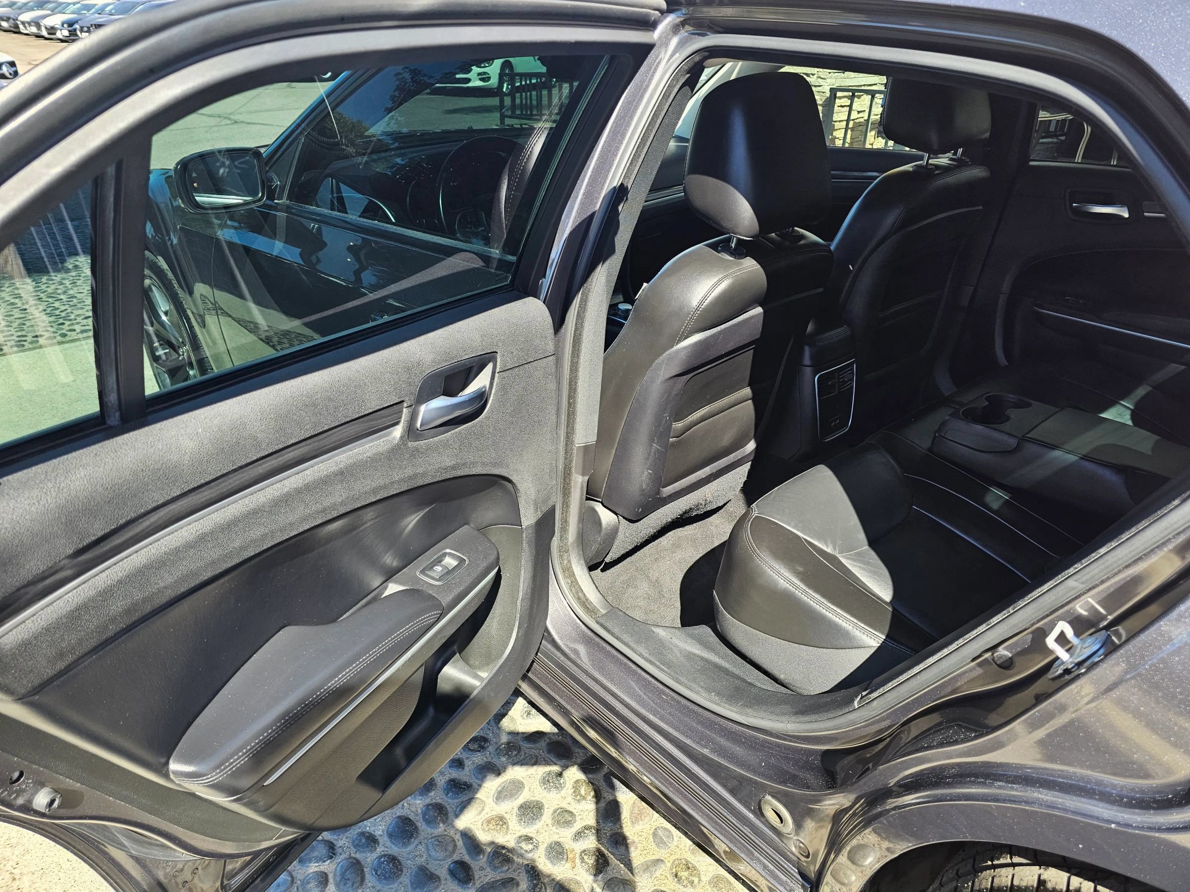 Used 2021 Chrysler 300 Touring L RWD image 17