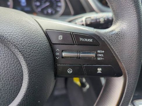 Used 2020 Hyundai Sonata SE w/ Cargo Package FWD image 15