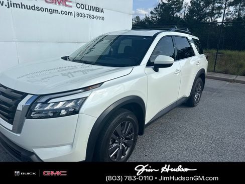 Used 2023 Nissan Pathfinder SV w/ SV Premium Package FWD image 1