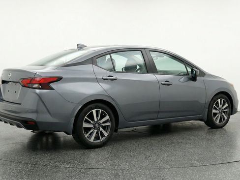 Used 2025 Nissan Versa SV FWD image 9