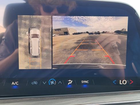 New 2026 Chevrolet Suburban LS RWD image 14