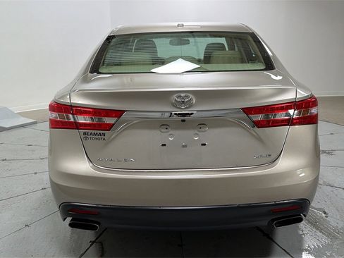 Used 2015 Toyota Avalon XLE Touring image 4