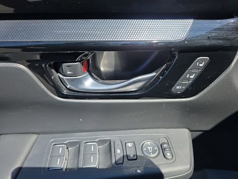 Used 2024 Honda CR-V EX-L image 12