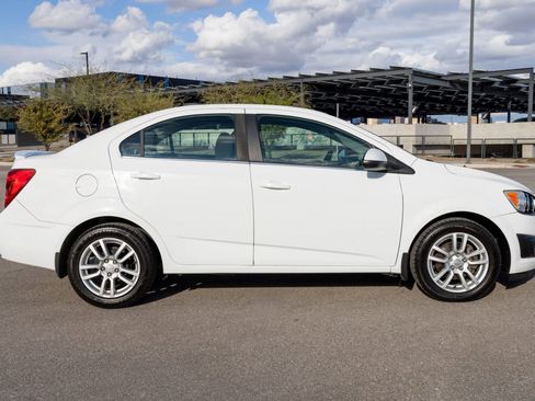 Used 2015 Chevrolet Sonic LT w/ Wheels and Fog Lamp Package image 7