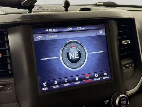Used 2020 RAM 1500 Big Horn AWD/4WD image 16