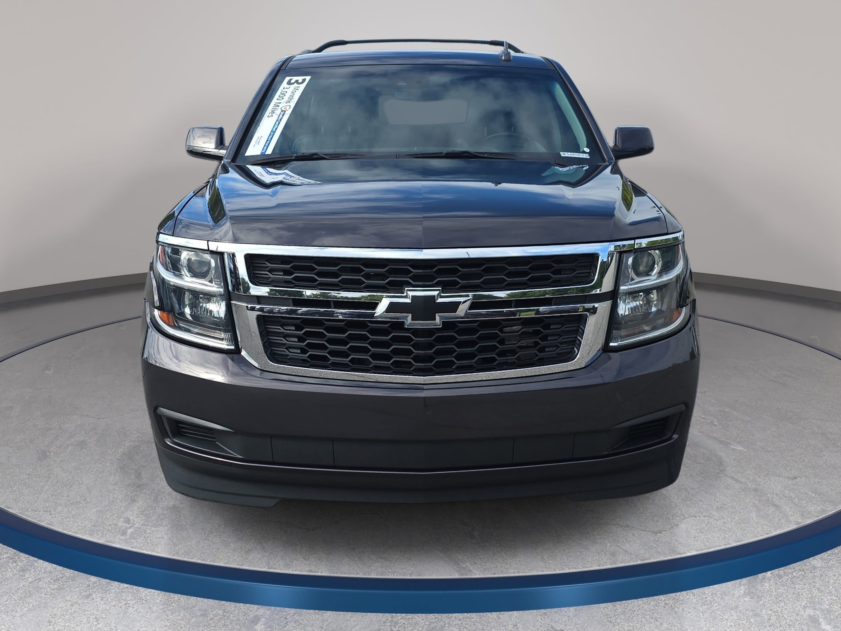 Used 2018 Chevrolet Tahoe LS w/ Enhanced Driver Alert Package RWD image 2