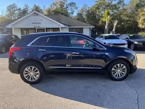 Used 2017 Cadillac XT5 Luxury w/ Driver Awareness Package AWD/4WD image 4