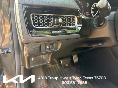 Used 2025 Honda Civic Sport image 15