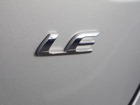 Used 2024 Toyota Corolla LE image 16