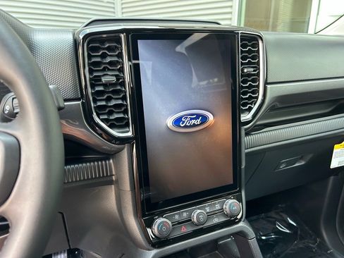 Used 2025 Ford Ranger XLT w/ Equipment Group 301A High image 23