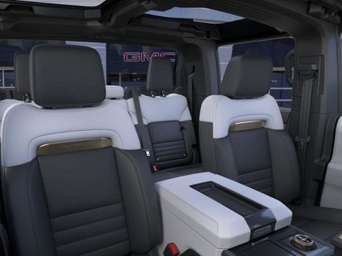 New 2025 GMC Hummer EV 3X w/ Battery Pack, 24 Module Pack AWD/4WD image 32
