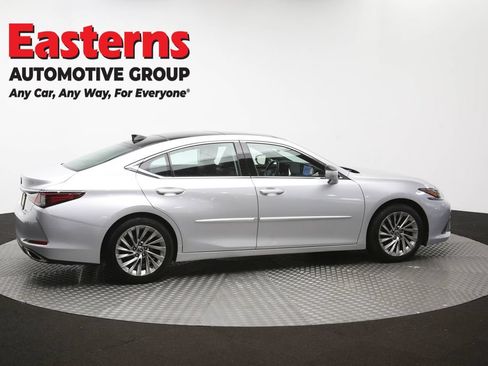 Used 2019 Lexus ES 350 Ultra Luxury w/ Accessory Package FWD image 46