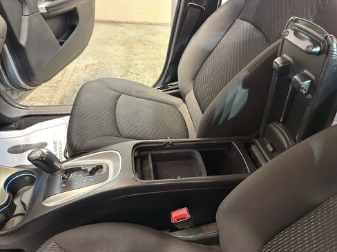 Used 2018 Dodge Journey SE w/ Popular Equipment Group FWD image 20