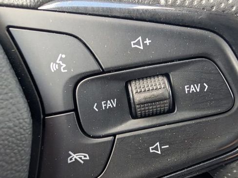Used 2024 Chevrolet Trax LS FWD image 19