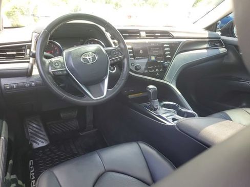 Used 2020 Toyota Camry XSE w/ Navigation Package FWD image 11