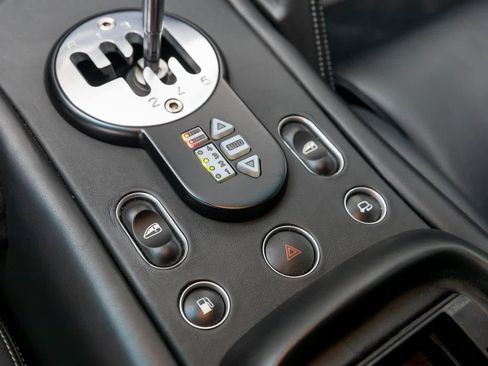 Used 2003 Lamborghini Murcielago Coupe image 31