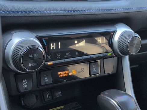 Certified 2021 Toyota RAV4 XSE image 24