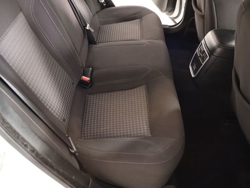 Used 2023 Dodge Charger SXT image 13