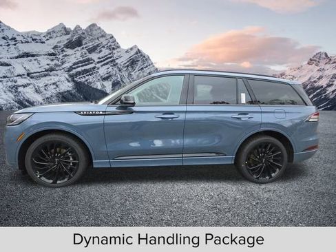 New 2026 Lincoln Aviator Reserve image 4