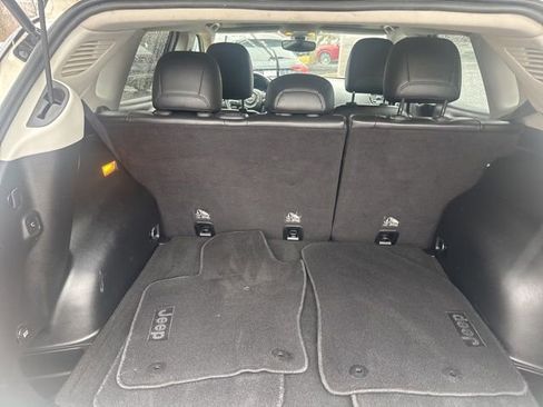 Used 2018 Jeep Compass Limited w/ Navigation Group image 32