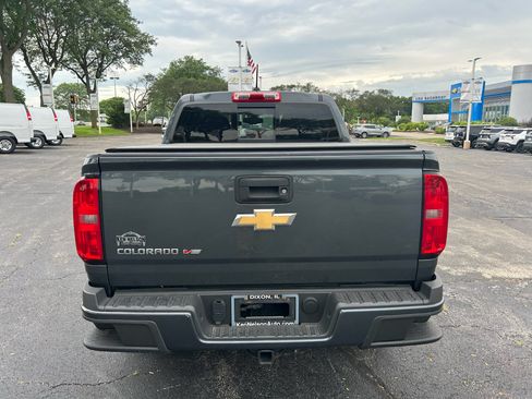 Used 2017 Chevrolet Colorado Z71 AWD/4WD image 6
