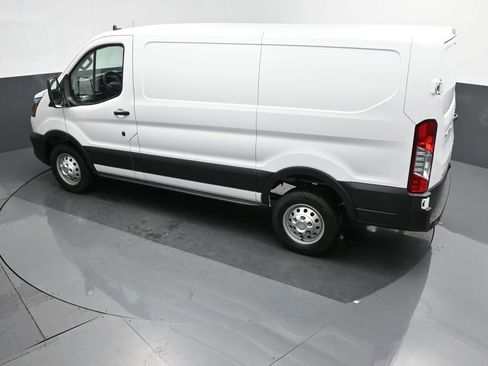 New 2025 Ford Transit 350 Low Roof AWD image 33