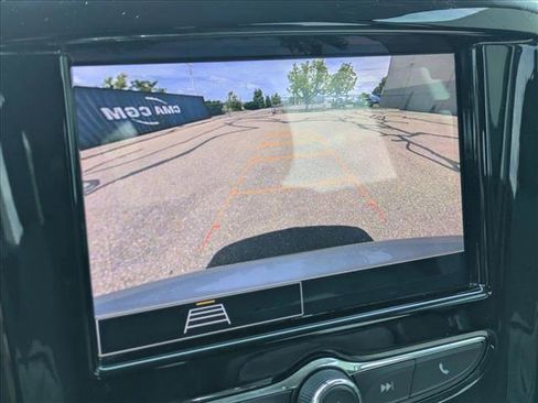 Used 2020 Chevrolet Traverse LS FWD image 14