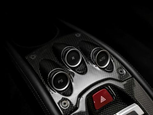 Used 2014 Ferrari 458 Spider RWD image 30