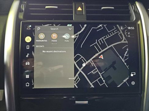 New 2025 Land Rover Discovery S image 24