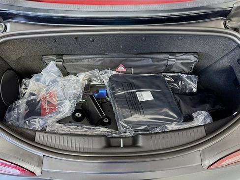 New 2025 Mercedes-Benz SL 63 AMG S e Performance 4MATIC image 8