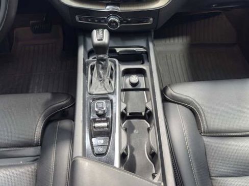 Used 2019 Volvo XC60 T5 Inscription w/ Protection Package AWD/4WD image 20