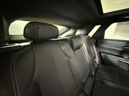 New 2025 Cadillac Lyriq Sport image 28