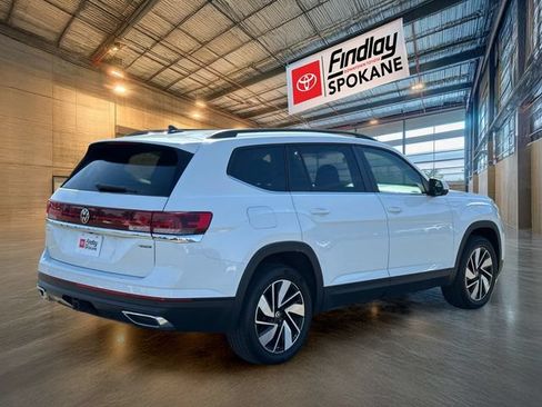 Used 2025 Volkswagen Atlas SE AWD/4WD image 5