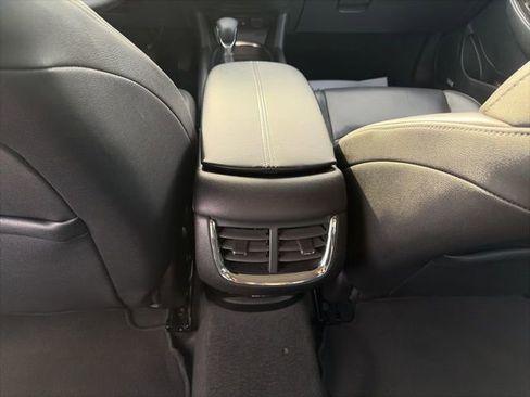 Used 2024 Chevrolet Malibu LT image 13