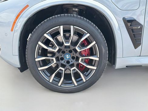 Used 2024 BMW X5 xDrive50e w/ M Sport Package AWD/4WD image 43