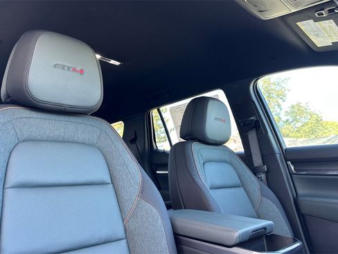 New 2026 GMC Terrain AT4 w/ Convenience Package III image 15