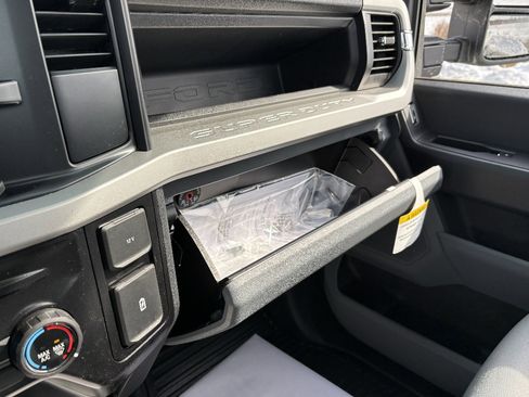 New 2026 Ford F550 4x4 Regular Cab Super Duty w/ Snow Plow Prep Package image 31